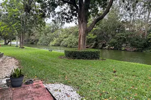 66 Windsor D, West Palm Beach, FL 33417 - Photo 15