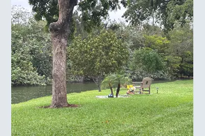 66 Windsor D, West Palm Beach, FL 33417 - Photo 1