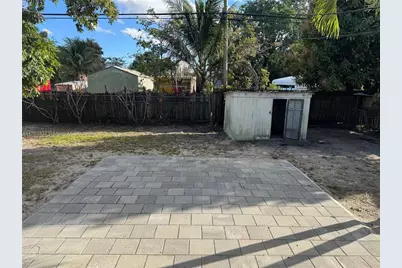 4472 SW 50th Street, Dania Beach, FL 33314 - Photo 9