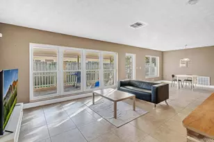 2750 SE 3rd St, Pompano Beach, FL 33062 - Photo 5