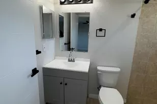 618 NE 1st St, Boynton Beach, FL 33435 - Photo 15