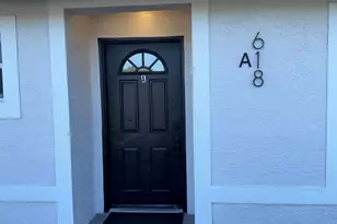 618 NE 1st St, Boynton Beach, FL 33435 - Photo 1