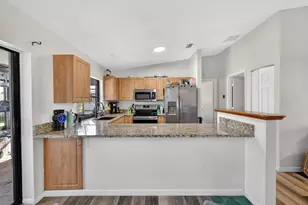 841 SE Cavern Ave, Port Saint Lucie, FL 34983 - Photo 13