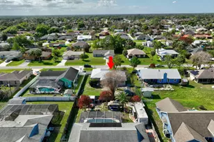 841 SE Cavern Ave, Port Saint Lucie, FL 34983 - Photo 43