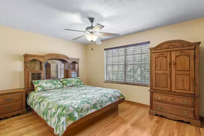 16244 E Downers Drive E, The Acreage, FL 33470 - Photo 31