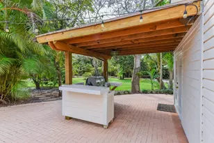 16244 E Downers Dr E, The Acreage, FL 33470 - Photo 41