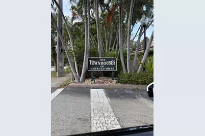 802 Saint Andrews Road #15, Hollywood, FL 33021 - Photo 1