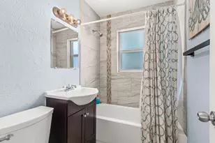 149 SE 27th Pl, Boynton Beach, FL 33435 - Photo 17