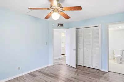 2004 Lake Osborne Drive #1, Lake Worth Beach, FL 33461 - Photo 15