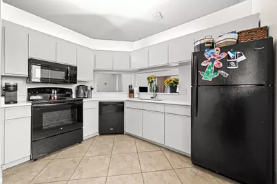 16 Via De Casas Sur #204, Boynton Beach, FL 33426 - Photo 9