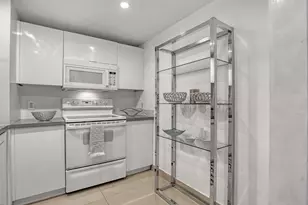 5600 N Flagler Dr, West Palm Beach, FL 33407 - Photo 9