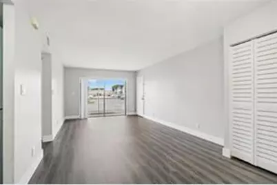 3244 NW 84th Avenue, Sunrise, FL 33351 - Photo 5