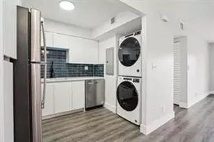 3244 NW 84th Ave, Sunrise, FL 33351 - Photo 3