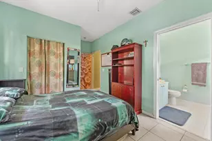 336 W Coral Trace Cir, Delray Beach, FL 33445 - Photo 17