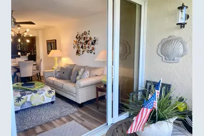 18 Royal Palm Way #306, Boca Raton, FL 33432 - Photo 9