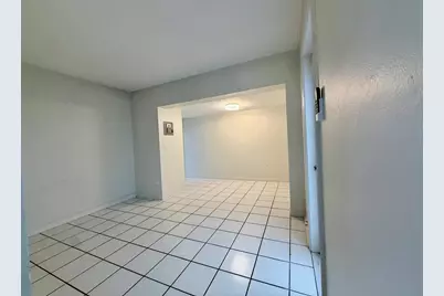 1215 NE 17th Avenue #Unit 5, Fort Lauderdale, FL 33304 - Photo 7