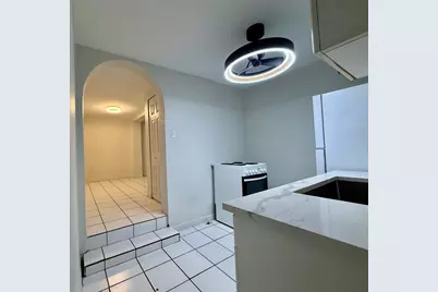 1215 NE 17th Avenue #Unit 5, Fort Lauderdale, FL 33304 - Photo 3