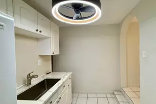 1215 NE 17th Ave, Fort Lauderdale, FL 33304 - Photo 5