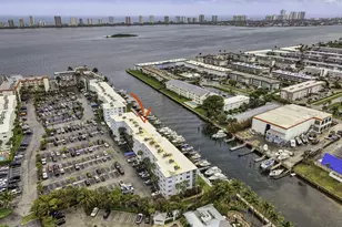 108 Paradise Harbour Blvd, North Palm Beach, FL 33408 - Photo 3