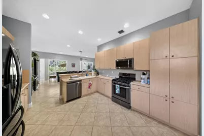 416 NW Sunview Way, Port Saint Lucie, FL 34986 - Photo 11