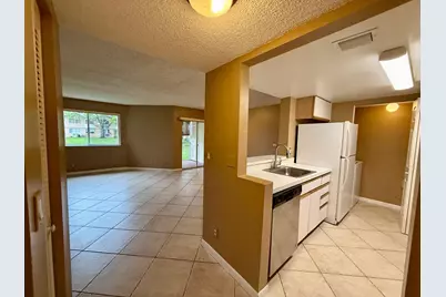 9799 Westview Drive #Unit 1015, Coral Springs, FL 33076 - Photo 3