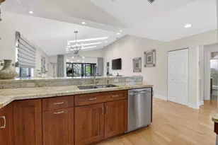 19699 Waters Pond Ln, Boca Raton, FL 33434 - Photo 15