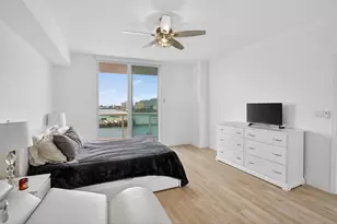 7910 Harbor Island Dr, North Bay Village, FL 33141 - Photo 19