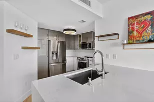 7910 Harbor Island Dr, North Bay Village, FL 33141 - Photo 9