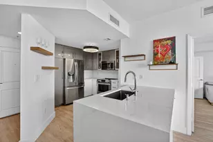 7910 Harbor Island Dr, North Bay Village, FL 33141 - Photo 7