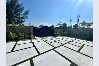 1433 NE 53rd Court, Pompano Beach, FL 33064 - Photo 3