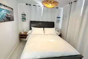 1433 NE 53rd Ct, Pompano Beach, FL 33064 - Photo 27