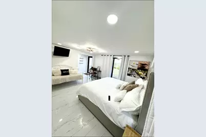 1433 NE 53rd Court, Pompano Beach, FL 33064 - Photo 19