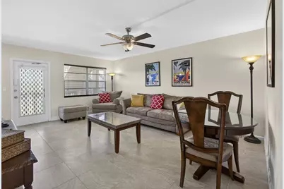 361 Wellington J, West Palm Beach, FL 33417 - Photo 7