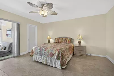 361 Wellington J, West Palm Beach, FL 33417 - Photo 11