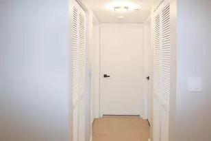 2334 S Cypress Bend Dr, Pompano Beach, FL 33069 - Photo 17