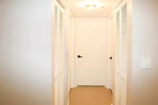 2334 S Cypress Bend Dr, Pompano Beach, FL 33069 - Photo 17