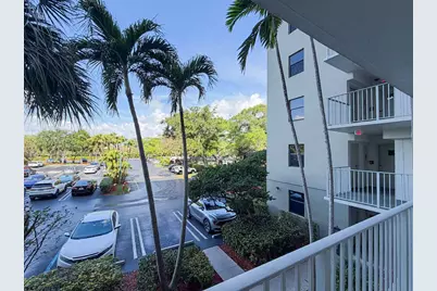 2334 S Cypress Bend Drive #202, Pompano Beach, FL 33069 - Photo 31