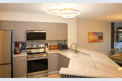 2334 S Cypress Bend Drive #202, Pompano Beach, FL 33069 - Photo 9