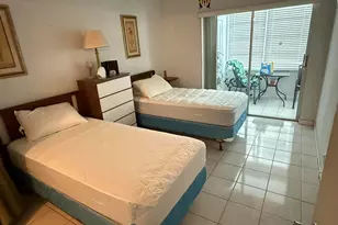 3160 Lake Osborne Dr, Lake Worth Beach, FL 33461 - Photo 15