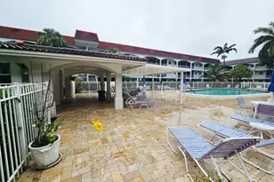 501 Blue Heron Dr, Hallandale Beach, FL 33009 - Photo 21