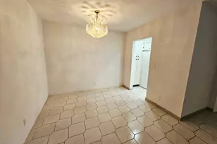 501 Blue Heron Dr, Hallandale Beach, FL 33009 - Photo 11