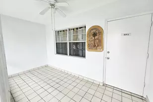 501 Blue Heron Dr, Hallandale Beach, FL 33009 - Photo 3