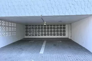 400 N Surf Rd, Hollywood, FL 33019 - Photo 15