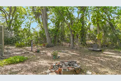 1099 Greystone Lane, Sarasota, FL 34232 - Photo 39