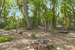 1099 Greystone Ln, Sarasota, FL 34232 - Photo 39