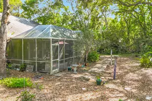 1099 Greystone Ln, Sarasota, FL 34232 - Photo 41