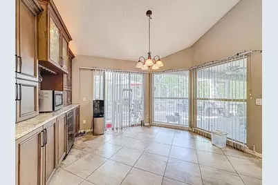 1099 Greystone Lane, Sarasota, FL 34232 - Photo 19