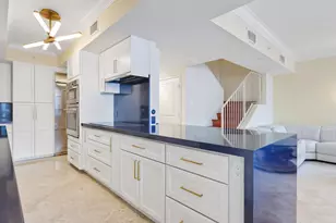 99 SE Mizner Blvd, Boca Raton, FL 33432 - Photo 7