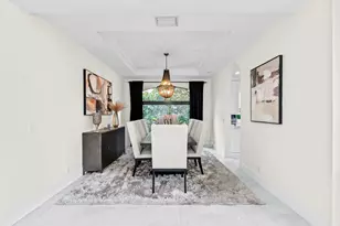 647 Edgebrook Ln, Royal Palm Beach, FL 33411 - Photo 21