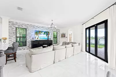 647 Edgebrook Lane, Royal Palm Beach, FL 33411 - Photo 13